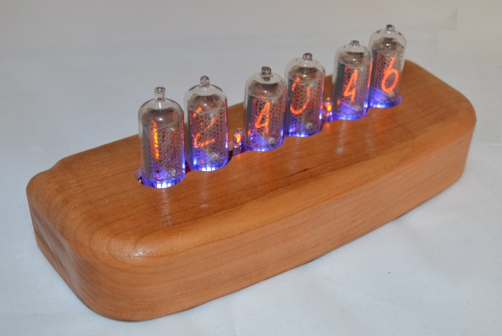 Cherry Case for Nixie QTC Clocks